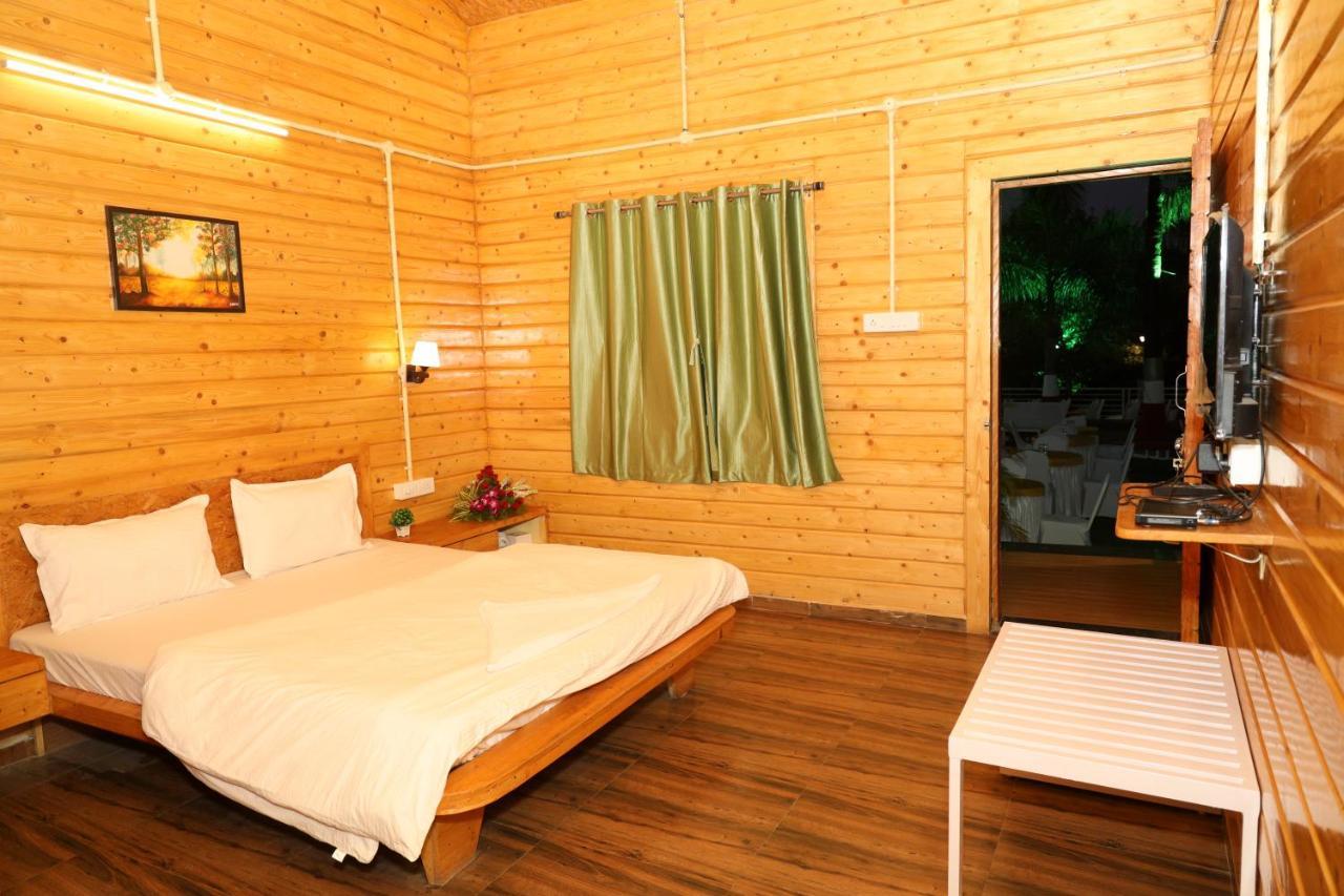 K Cliff Resort *